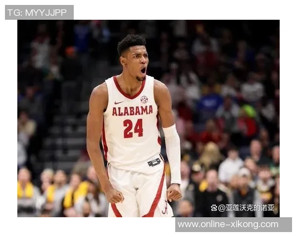 三球称赞训练营首日表现布兰登米勒展现全能潜力令人惊叹