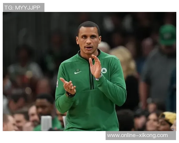 加尔扎称赞马祖拉执教理念认为其专注与冲劲激励球员全力以赴