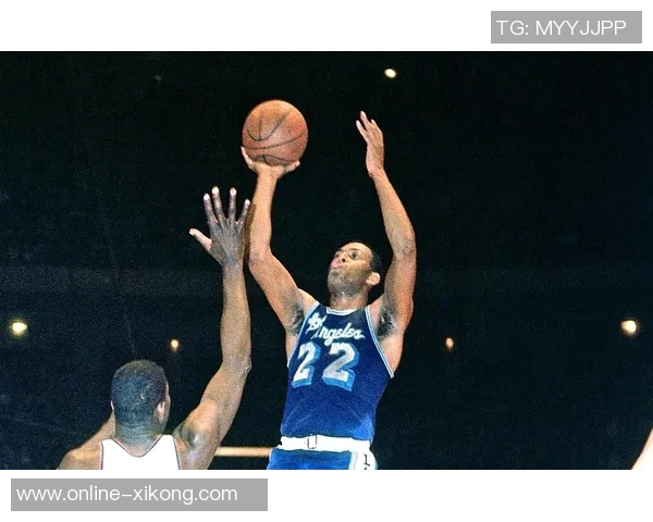 在乔治对比众星后为何最终选择小卡作为最强小前锋的原因分析