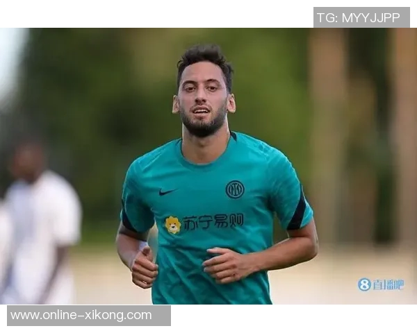 恰尔汗奥卢感恩一路支持从街头球场到国家队百场荣耀之路