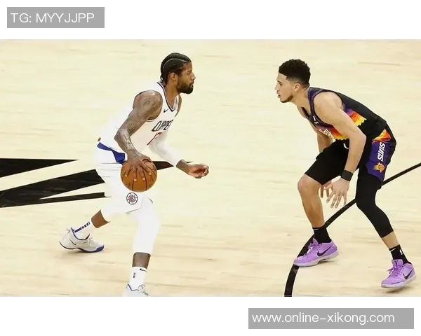 凯尔登半场表现出色6投4中贡献11分5篮板1助攻正负值高达16