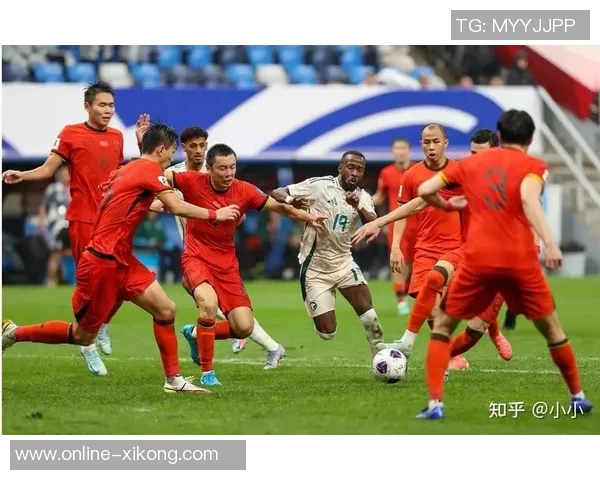 前阿森纳门将策划拳击赛切尔西热刺传奇球员同台竞技 前阿森纳门将策划拳击赛切尔西热刺传奇球员同台竞技