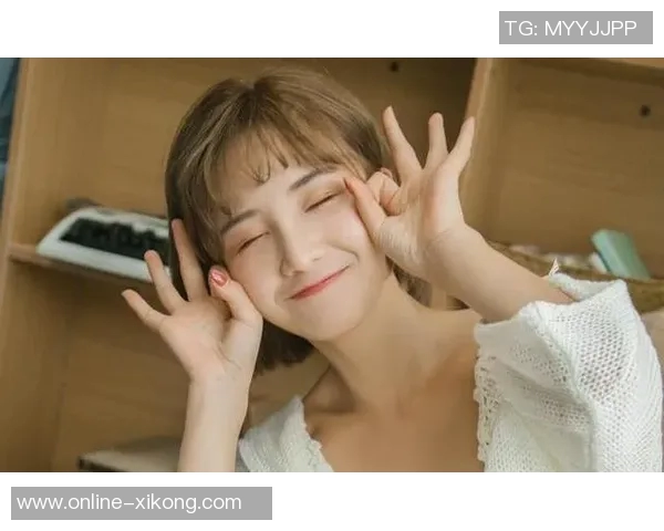 18岁与模特女友步入婚姻殿堂19岁恩德里克甜蜜庆祝情人节